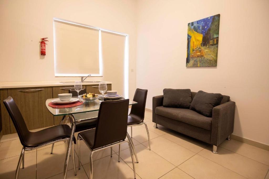 Metrostays Apartament Sliema Zewnętrze zdjęcie